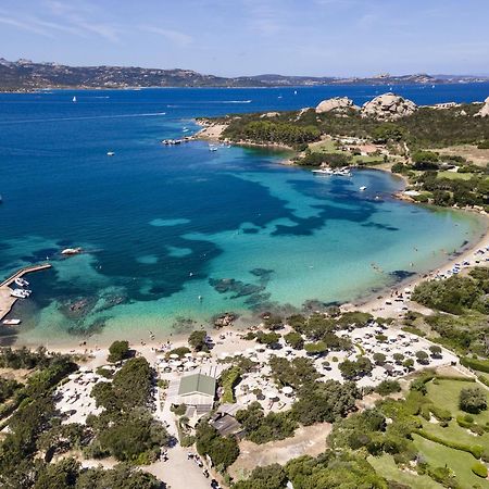 Hotel Sole Mare Baja Sardinia Exterior foto