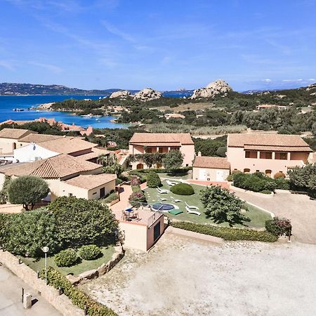 Hotel Sole Mare Baja Sardinia Exterior foto